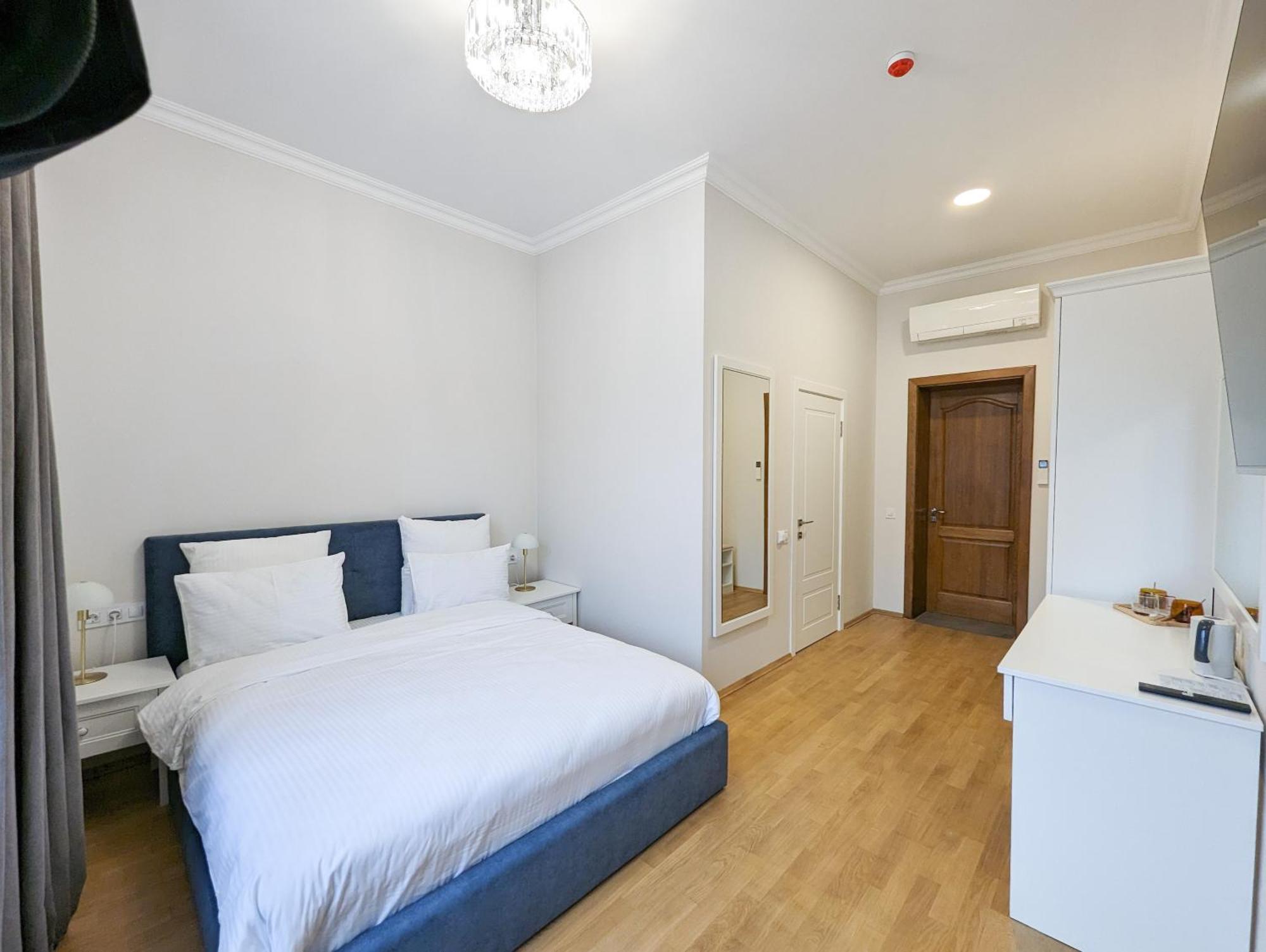 Kyiv Honchara Hotel Zewnętrze zdjęcie