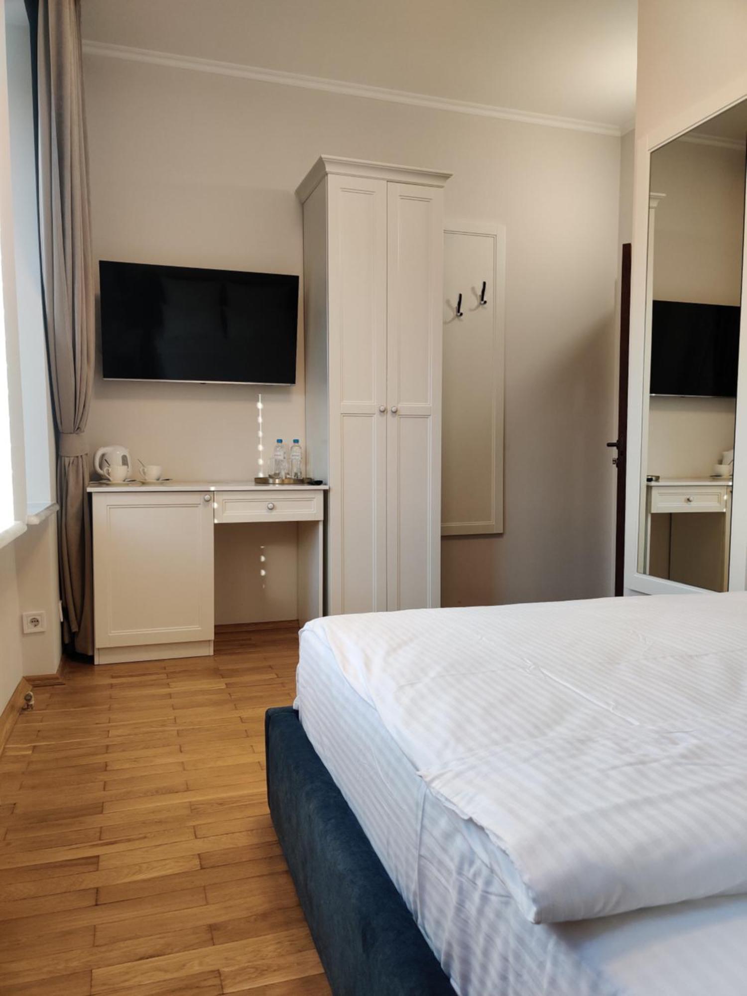 Kyiv Honchara Hotel Zewnętrze zdjęcie